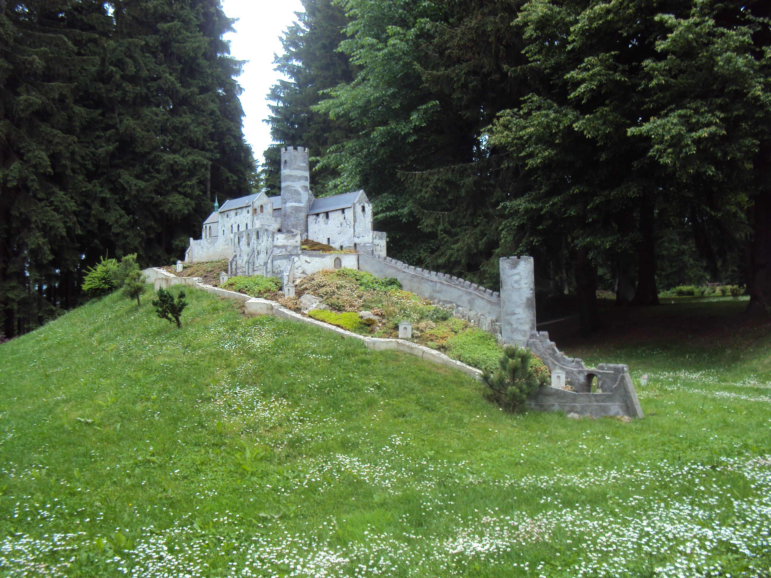 image021